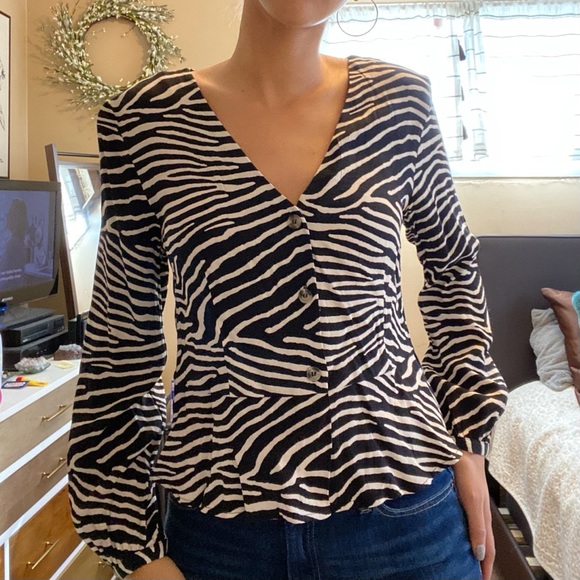 Animal Print Blouse - Picture 2 of 3